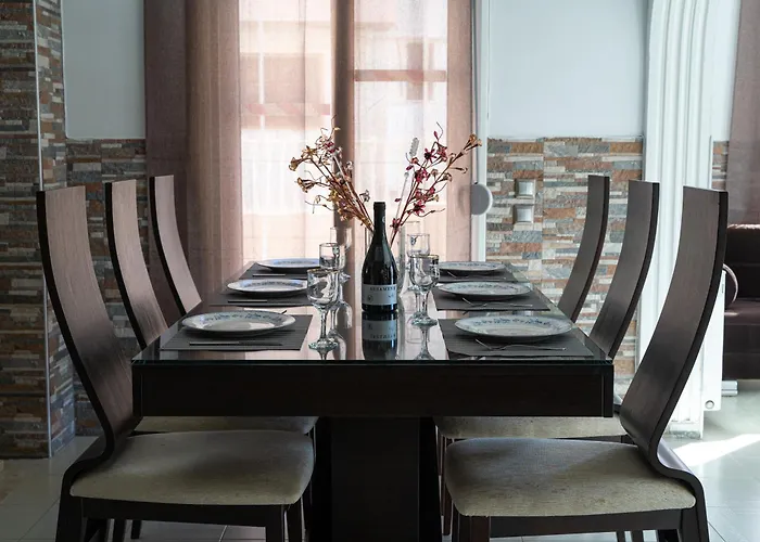 Nektarina 别墅 阿凡投