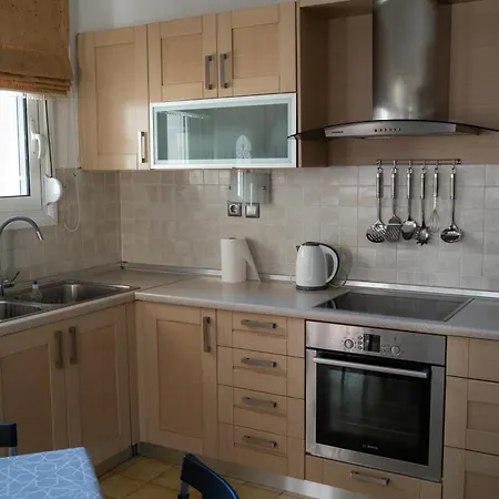 Nektarina فيلة *