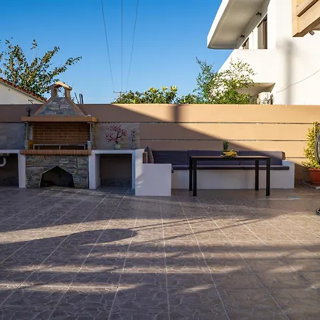 فيلة Nektarina *