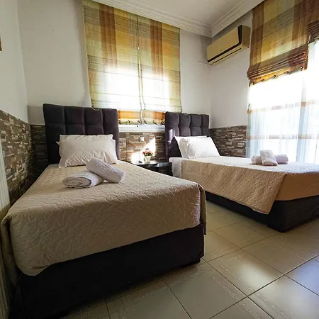 Nektarina Villa Afando