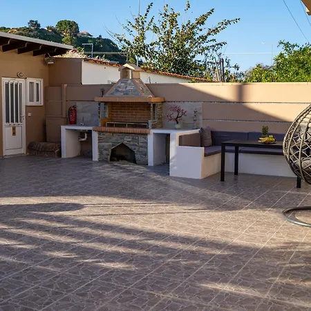 וילה Nektarina